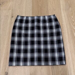 Millenium Black and White Plaid Pencil Skirt